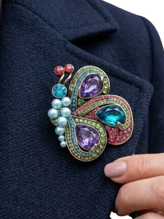 CC and Me Boutique Jewelry - Butterfly Brooch Pin Multicolor Rhinestone Crystal Faux Pearl Vintage Style New